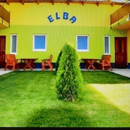 Apartmány ELBA Veľký Meder Kültér fotó